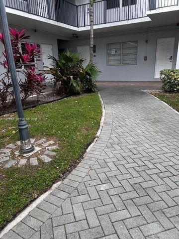 2200 S Ocean Drive N102, Hollywood, FL 33019