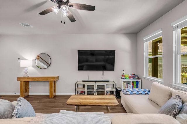 2389 Tavo Trail Drive, Conroe, TX 77301