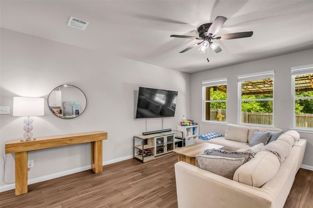 2389 Tavo Trail Drive, Conroe, TX 77301