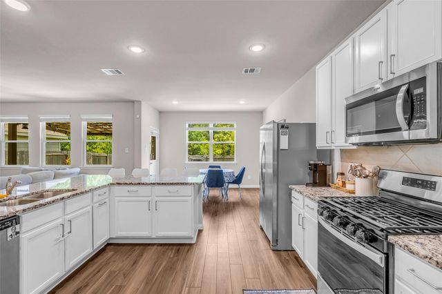 2389 Tavo Trail Drive, Conroe, TX 77301