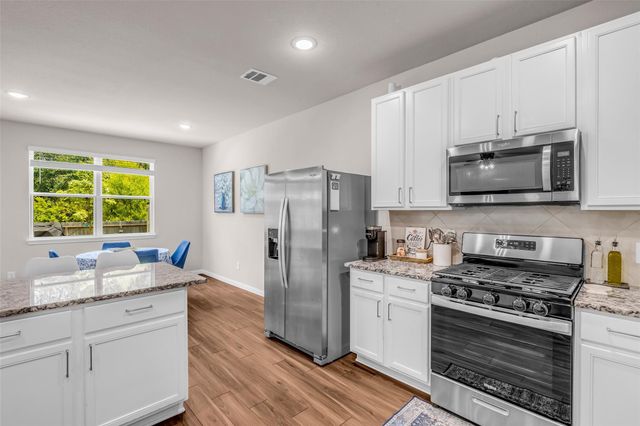 2389 Tavo Trail Drive, Conroe, TX 77301