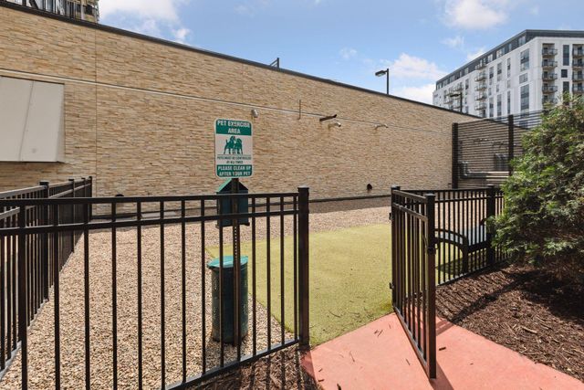 1240 S 2nd Street 221, Minneapolis, MN 55415