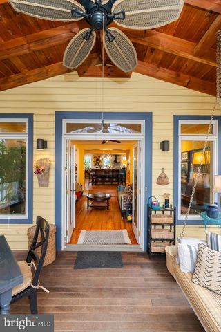 307 W GERMAN ST, Shepherdstown, WV 25443