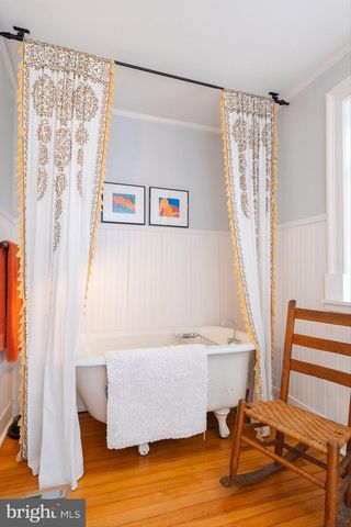 307 W GERMAN ST, Shepherdstown, WV 25443