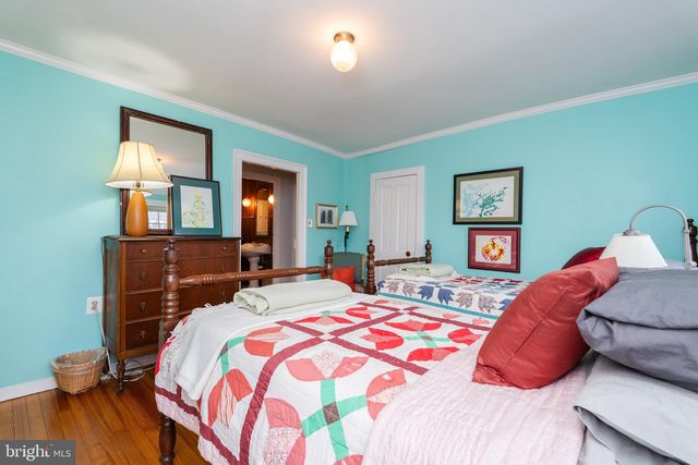 307 W GERMAN ST, Shepherdstown, WV 25443