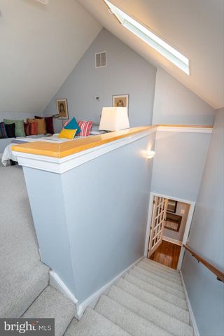 307 W GERMAN ST, Shepherdstown, WV 25443