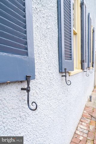 307 W GERMAN ST, Shepherdstown, WV 25443