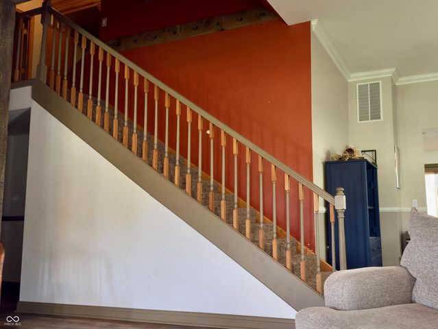 15241 E Jackson Road, Hope, IN 47246