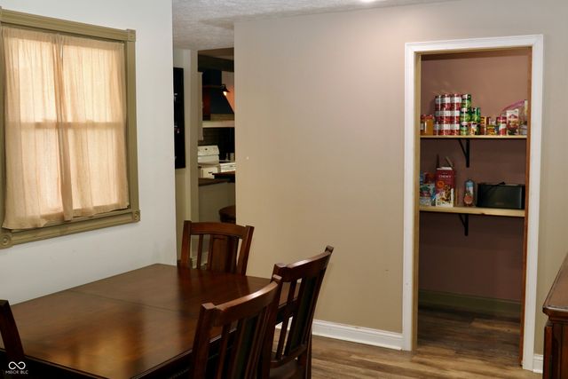 15241 E Jackson Road, Hope, IN 47246