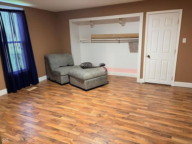15241 E Jackson Road, Hope, IN 47246