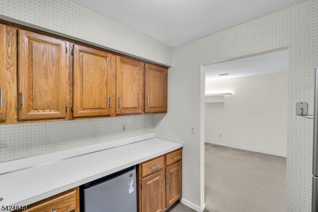 11 Cindy Ct, Lebanon Boro, NJ 08833