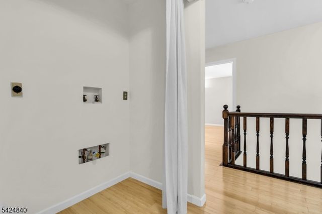 11 Cindy Ct, Lebanon Boro, NJ 08833