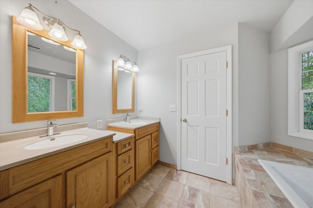 473 Delaware Circle, Bolingbrook, IL 60440