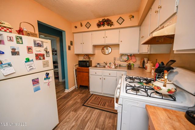 2895 Valleybrook Road, Horn Lake, MS 38637