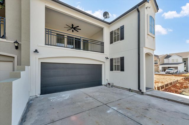 119 Capetown Lane, Conroe, TX 77356