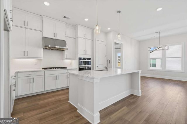 199 Vinca Circle NW, Kennesaw, GA 30144