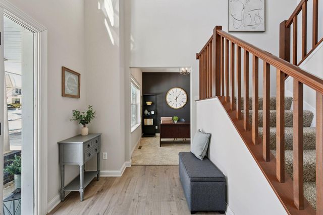 260 Liberty Heights Drive, Chaska, MN 55318