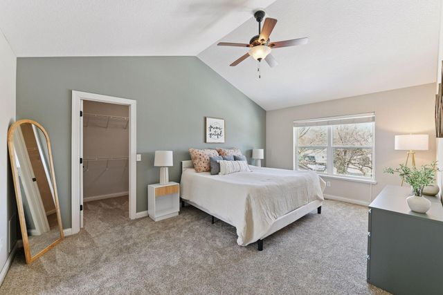 260 Liberty Heights Drive, Chaska, MN 55318