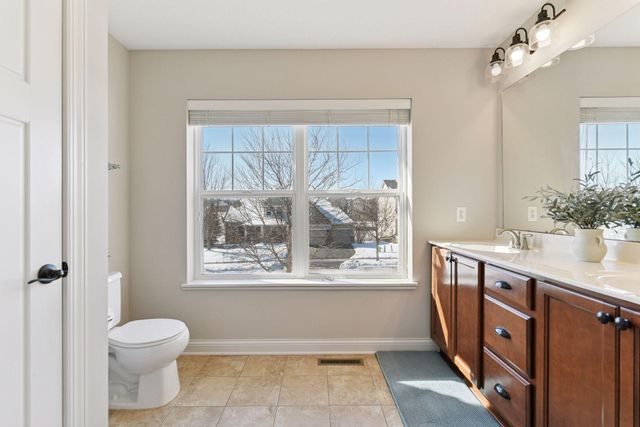 260 Liberty Heights Drive, Chaska, MN 55318