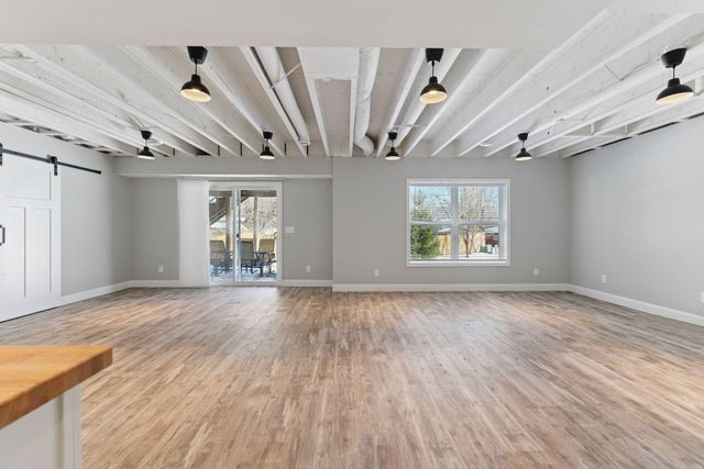 260 Liberty Heights Drive, Chaska, MN 55318