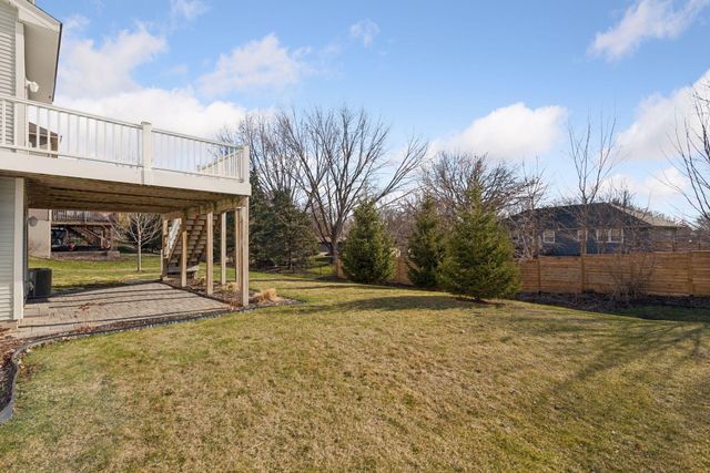 260 Liberty Heights Drive, Chaska, MN 55318