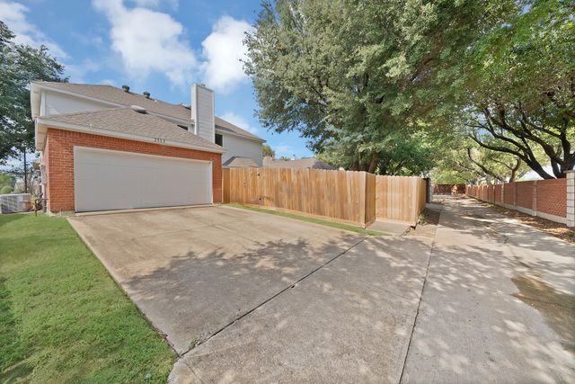 2513 Pecan Meadow Drive, Garland, TX 75040