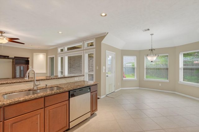 11622 Cedarvale Lane, Tomball, TX 77377