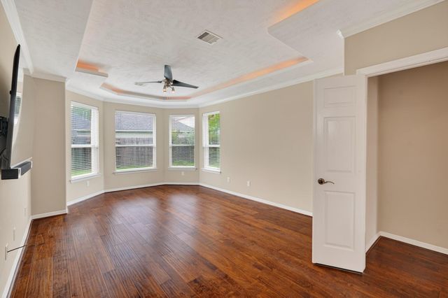 11622 Cedarvale Lane, Tomball, TX 77377