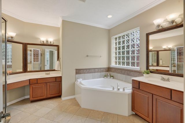 11622 Cedarvale Lane, Tomball, TX 77377