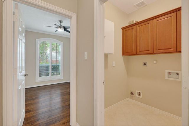 11622 Cedarvale Lane, Tomball, TX 77377