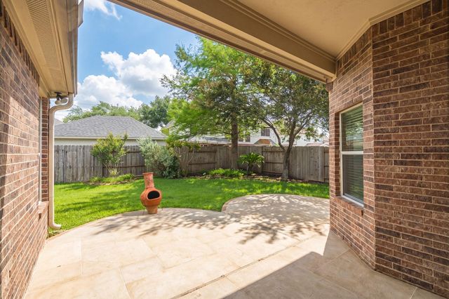 11622 Cedarvale Lane, Tomball, TX 77377