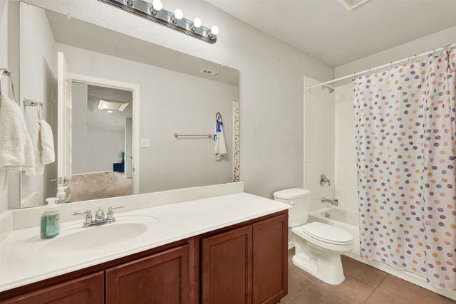 1412 Hawk Valley Drive, Little Elm, TX 75068