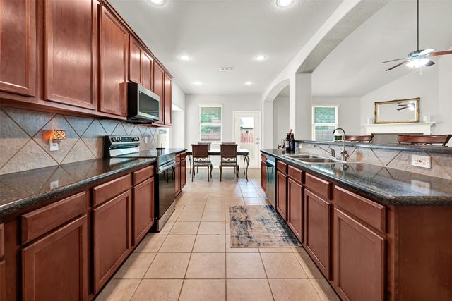 1412 Hawk Valley Drive, Little Elm, TX 75068
