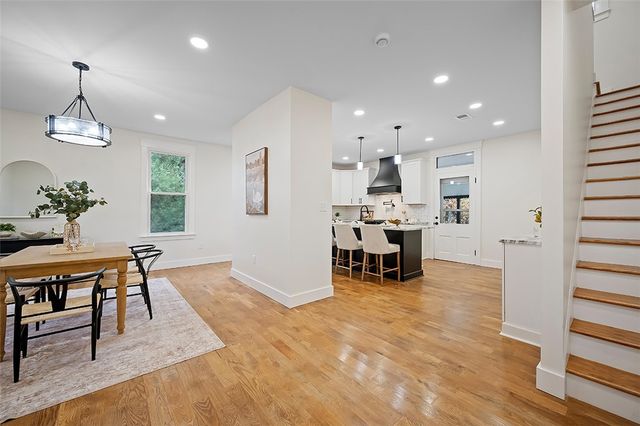 928 Washington Ave, Oakmont, PA 15139