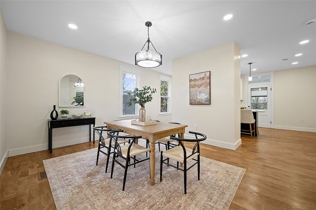 928 Washington Ave, Oakmont, PA 15139