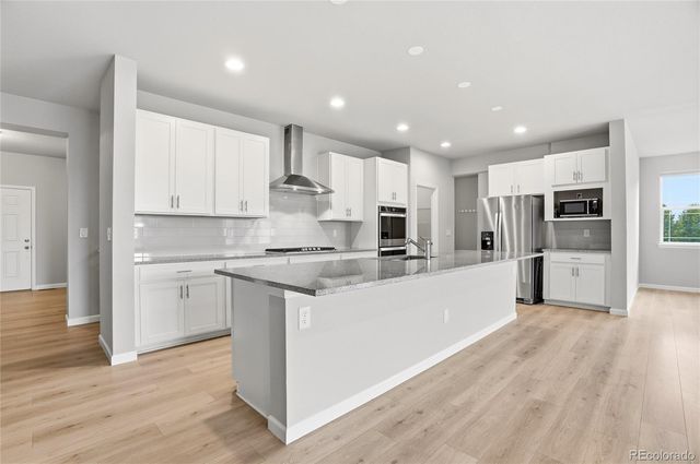 1821 Thrive Drive, Windsor, CO 80550