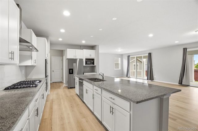 1821 Thrive Drive, Windsor, CO 80550