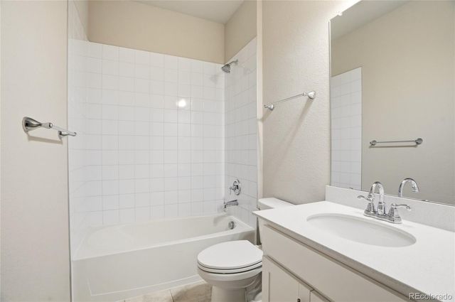 1821 Thrive Drive, Windsor, CO 80550