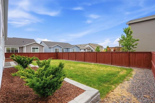 1821 Thrive Drive, Windsor, CO 80550