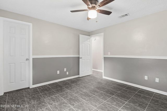 10919 KEY VEGA Drive, Jacksonville, FL 32218