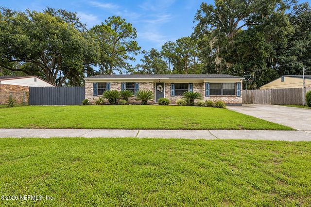 10919 KEY VEGA Drive, Jacksonville, FL 32218