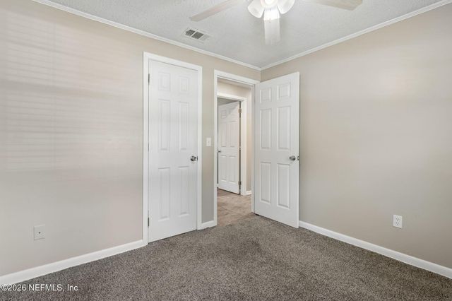 10919 KEY VEGA Drive, Jacksonville, FL 32218