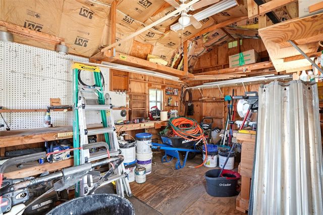 695 41ST STREET N, St Petersburg, FL 33713