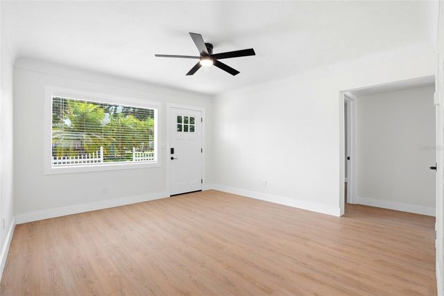 695 41ST STREET N, St Petersburg, FL 33713