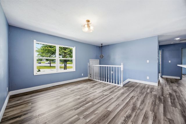 4700 Wenig Road NE, Cedar Rapids, IA 52402