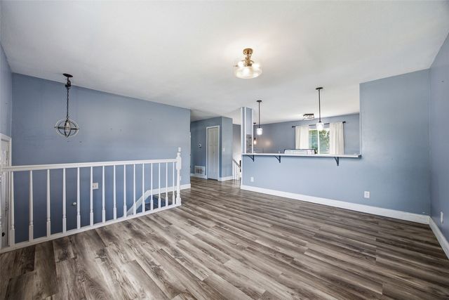 4700 Wenig Road NE, Cedar Rapids, IA 52402