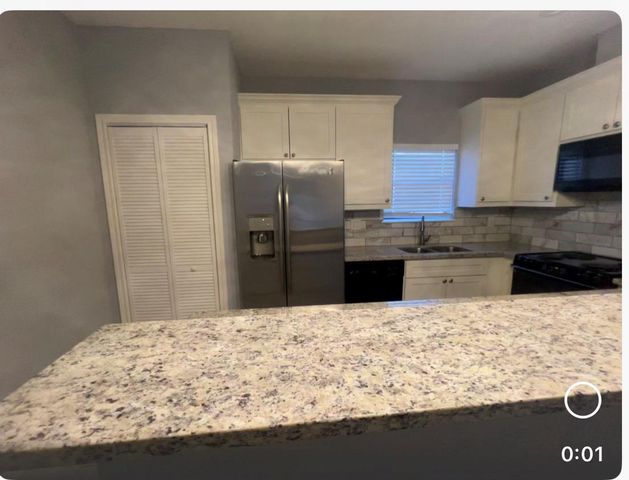 3100 Walnut Bend Lane 123, Houston, TX 77042