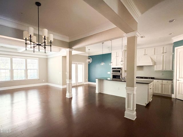 3803 Essex Garden Lane, Raleigh, NC 27612