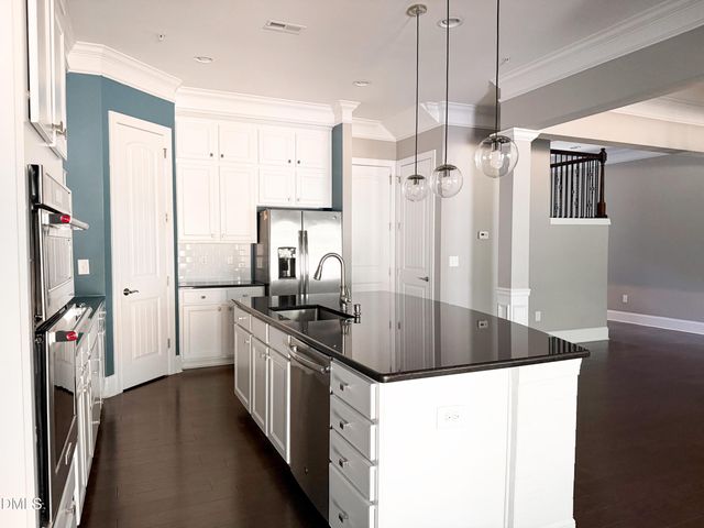 3803 Essex Garden Lane, Raleigh, NC 27612