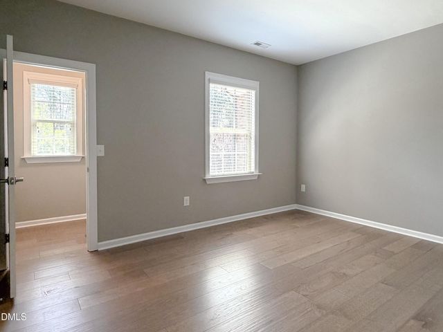 3803 Essex Garden Lane, Raleigh, NC 27612